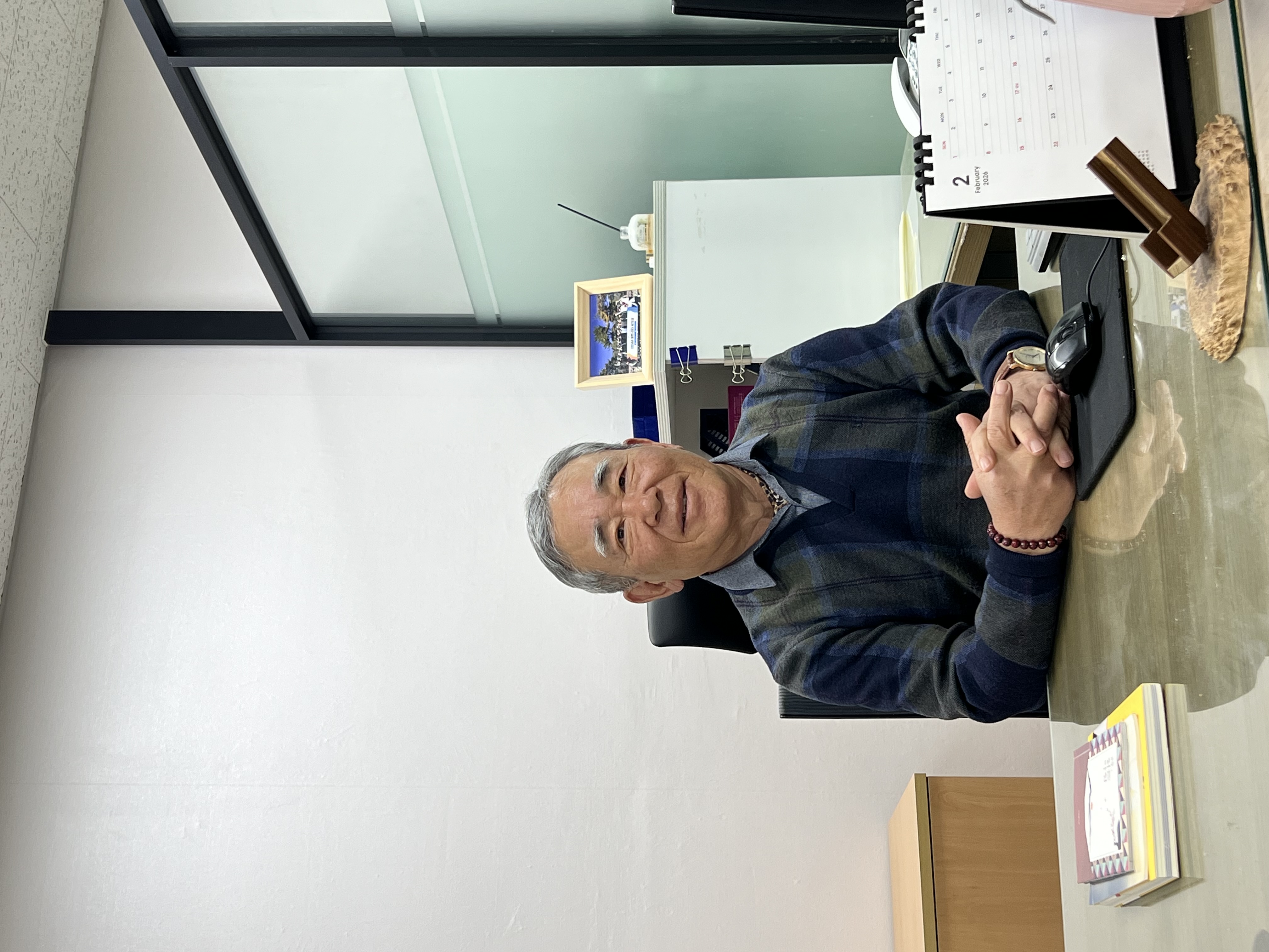 대표이사 정홍식