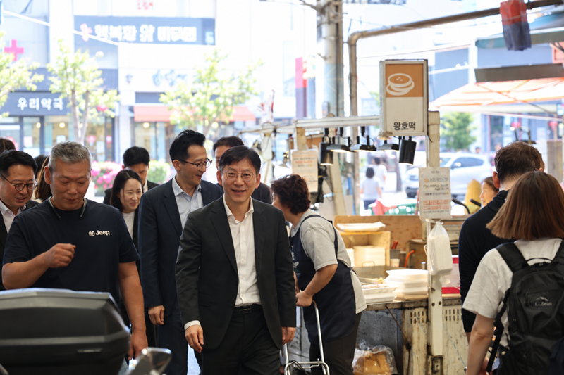 안덕수 서울지방국세청장, 추석 명절 맞아 따뜻한 나눔 실천