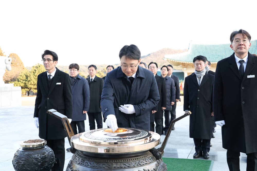 2026년 새해 국립대전현충원 참배 이미지1